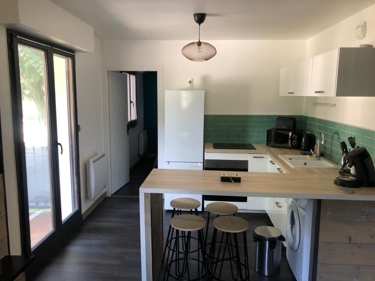 Appartement Cosy Proche De La Gare Сен-Жан-дьо-Мориен Екстериор снимка